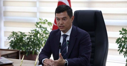 BAŞKAN ÜNLÜ'DEN OTEL İNŞAATI HAKKINDA AÇIKLAMA