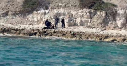 OLTASINI KURTARMAK İÇİN DENİZE GİREN ADAM BOĞULARAK HAYATINI KAYBETTİ