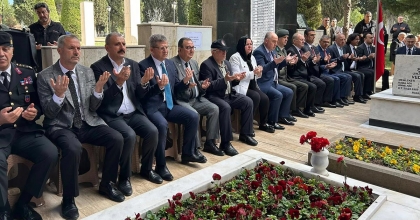 ŞEHİTLİK ZİYARET EDİLDİ