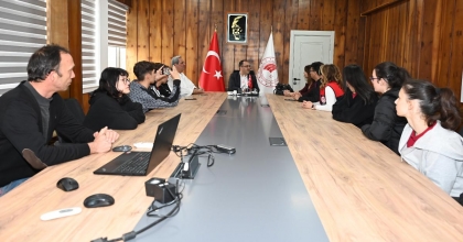 SU GÖNÜLLÜSÜ GENÇLERDEN ÇINAR’A ZİYARET