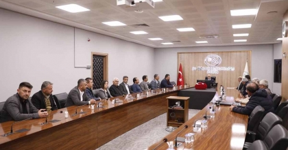 SARIGÖL'E YENİ BARAJ İÇİN HAREKETE GEÇTİLER