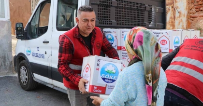 SÖKE BELEDİYESİ İHTİYAÇ SAHİBİ VATANDAŞLARIN YANINDA