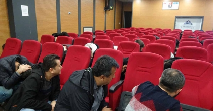 SÖYLEŞİ SIRASINDA GERÇEĞİ ARATMAYAN DEPREM TATBİKATI