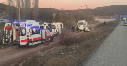 TAVŞANLI'DA TRAFİK KAZASI; 2 YARALI