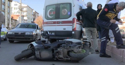 TAVŞANLI’DA TRAFİK KAZASI: 2 YARALI