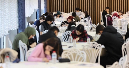 ÜCRETSİZ TYT VE AYT İÇİN BAŞVURULAR AÇILDI