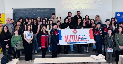 ÜNİVERSİTE ÖĞRENCİLERİNE KADES TANITILDI