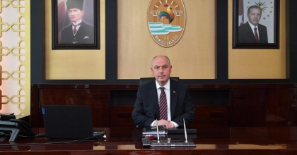 VALİ COŞKUN’DAN TIP BAYRAMI MESAJI