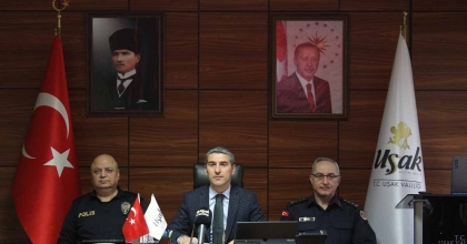 UŞAK'TA GÜVENLİK VE ASAYİŞ BİLGİLENDİRME TOPLANTISI 