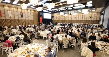 KADINLAR İFTAR SOFRASINDA BULUŞTU