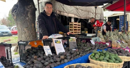 TAVŞANLI SEMT PAZARLARINDA TROPİKAL MEYVE SATIŞLARI ARTIYOR