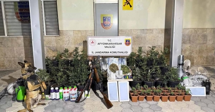 AFYONKARAHİSAR'DA JANDARMADAN UYUŞTURUCU OPERASYONU