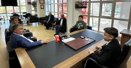 BAŞKANLIK GÖREVİ GELECEĞİN TEMSİLCİSİNE EMANET