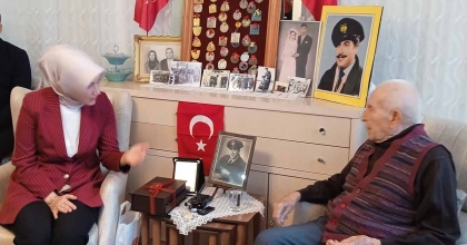 DENİZALTI FACİASININ SON TANIĞI O ANLARI HALA GÖZYAŞLARI İÇİNDE ANLATIYOR