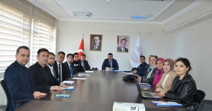 EMET'TE KADINA YÖNELİK ŞİDDETLE MÜCADELE TOPLANTISI