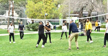 İZMİR’İN İLK SPOR İSTASYONU HASANAĞA BAHÇESİ’NDE AÇILDI