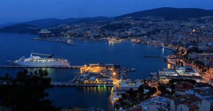 KUŞADASI, YATIRIMLAR İLE CAZİBE MERKEZİ OLUYOR