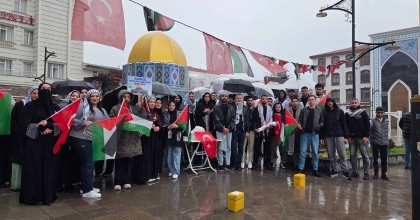 KÜTAHYA'DA GAZZE İÇİN KÜRESEL GREV EYLEMİ