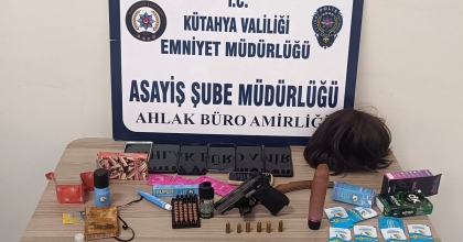 KÜTAHYA'DA FUHUŞ OPERASYONU: 6 GÖZALTI, 13 KADIN KURTARILDI