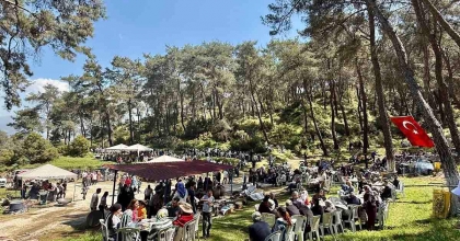 KUYUCAK'TA 40 YILLIK GELENEK BU YIL DA SÜRDÜ