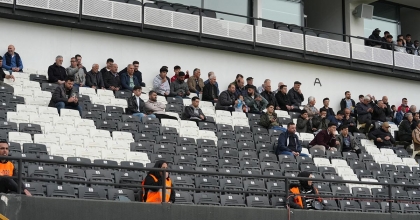 MANİSA'DA TRİBÜNLER BOŞ KALDI