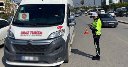 MANİSA’DA 14 İŞÇİ SERVİSİ TRAFİKTEN MEN EDİLDİ