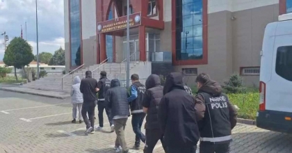 MANİSA'DA ZEHİR TACİRLERİNE DARBE