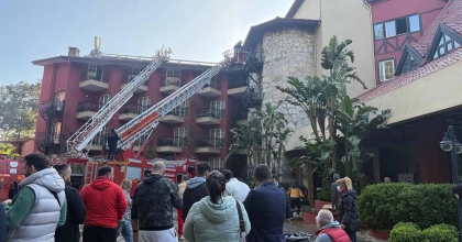 MARMARİS’TEKİ OTEL YANGINI KONTROL ALTINA ALINDI