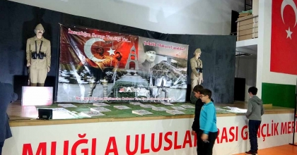 MUĞLA'DA ÇANAKKALE 1915 GEZİCİ MÜZESİ ZİYARETE AÇILDI