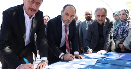 REKTÖR GÜNGÖR’DEN O KAMPANYAYA İMZA DESTEĞİ