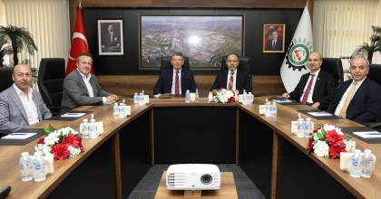 REKTÖR GÜNGÖR’DEN OSB YÖNETİMİNE ZİYARET