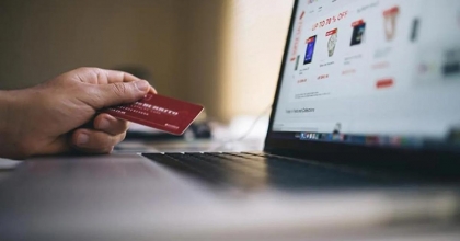 TÜRKİYE'DE E-İTHALAT, E-İHRACATI İKİYE KATLADI