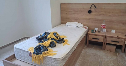 TADİLAT HALİNDEKİ TESİSTE KALAN KİŞİ MERAK KONUSU OLDU