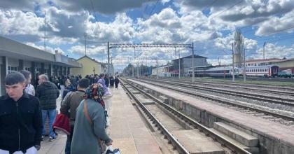 TAVŞANLI TREN GARI'NDA BAYRAM VE ARA TATİL DÖNÜŞ YOĞUNLUĞU