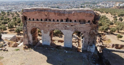 TRALLEİS ANTİK KENTİ ZİYARETE AÇILIYOR