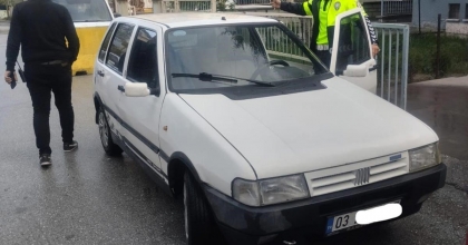 AFYONKARAHİSAR’DA MAGANDALAR POLİSTEN KAÇAMADI