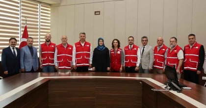TÜRK KIZILAY MANİSA, ÜNİVERSİTE ÖĞRENCİLERİ İÇİN BUTİK AÇACAK