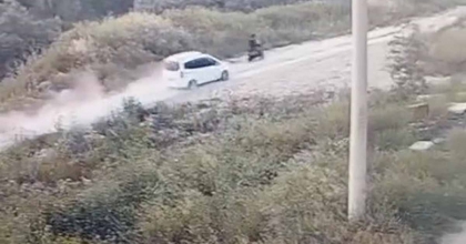 POLİSTEN KAÇAN ŞÜPHELİ 7 KİLOMETRELİK TAKİP SONUCU YAKALANDI