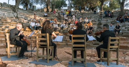 KEDREAİ ANTİK KENTİ'NDE TARİH VE MÜZİK BULUŞTU