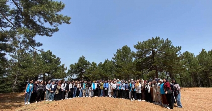 KÜTAHYA'DA 130 KIZ ÖĞRENCİYE MURAT DAĞI KAMPI