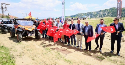 BABADAĞ'DA OFF-ROAD RÜZGARI ESTİ