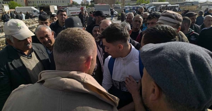 BAYRAMA SAYILI GÜNLER KALA KÜÇÜKBAŞ KURBANLIKLARDA PAZARLIKLAR KIZIŞTI