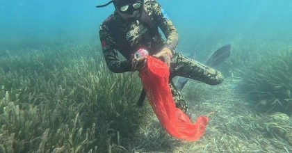 BODRUM'DA DENİZ DİBİ TEMİZLİĞİ BAŞLADI