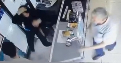 BODRUM'DA KADIN ÇALIŞANA DEHŞETİ YAŞATTI, ACIMASIZCA DÖVDÜ