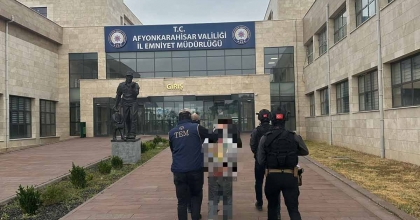 DEAŞ İLE BAĞLANTILI OLDUĞU ÖNE SÜRÜLEN 3 KİŞİ YAKALANDI