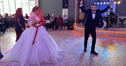AFYON'DA DÜĞÜN MASRAFLARINI AZALTMAK İÇİN HAREKETE GEÇİLDİ