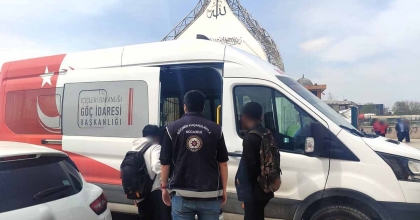 DÜZENSİZ GÖÇMEN OPERASYONUNDA 7 KİŞİ YAKALANDI