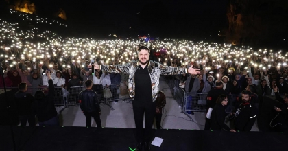 EKİN UZUNLAR, UNUTULMAZ BİR KONSER VERDİ