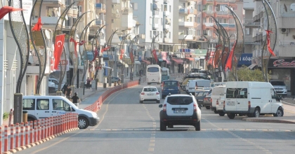 İZMİR'DE TRAFİĞE KAYITLI ARAÇ SAYISI 2 MİLYONA YAKLAŞTI