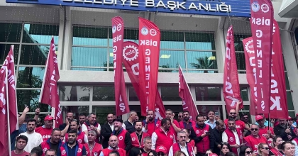 İZMİR BÜYÜKŞEHİR BELEDİYESİNDE MAAŞ KRİZİ: İŞÇİLERDEN GREV KARARI